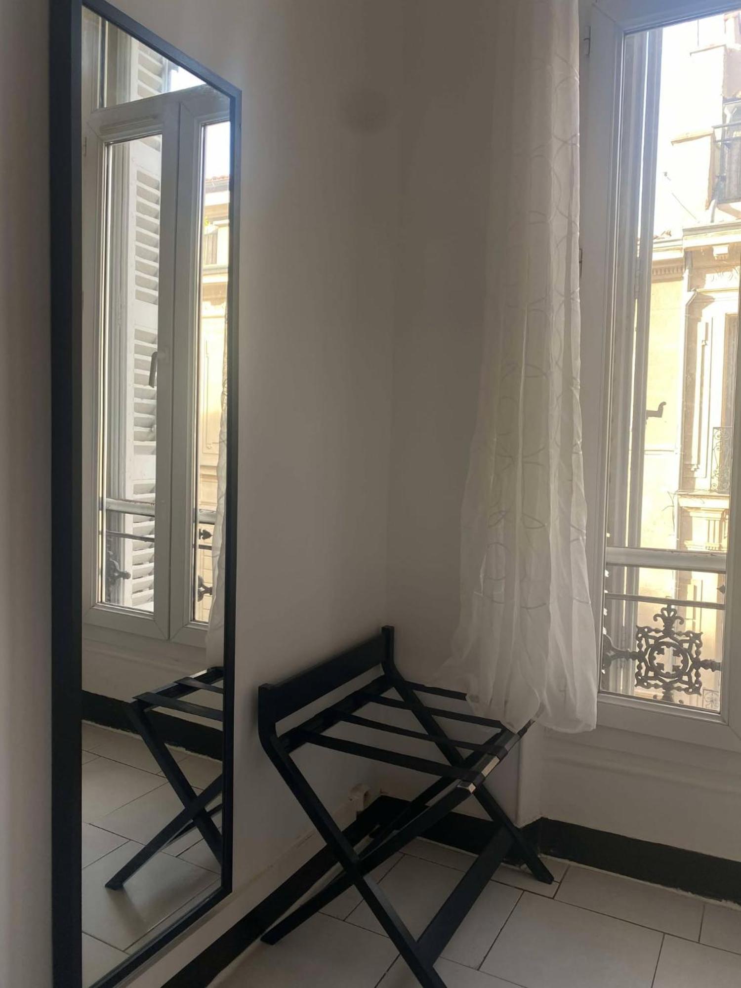 Joli T2 Refait à Neuf, Lumineux Et Accessible *