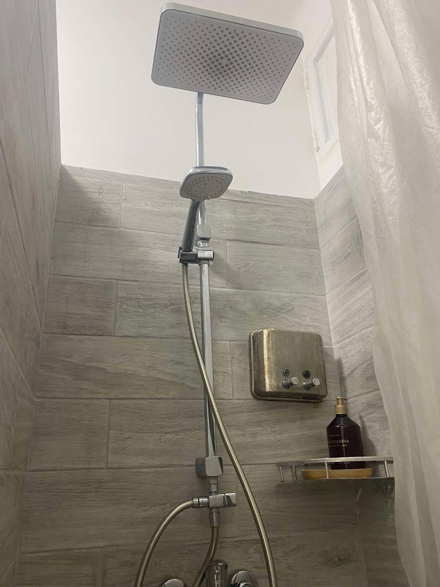 Joli T2 Refait à Neuf, Lumineux Et Accessible Appartement Marseille